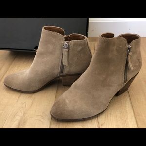 Frye holly booties ash size 6